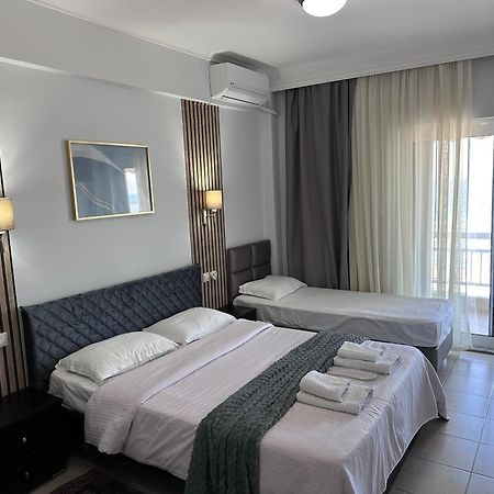 Vento Di Mare Apartment Peraia  Exterior photo