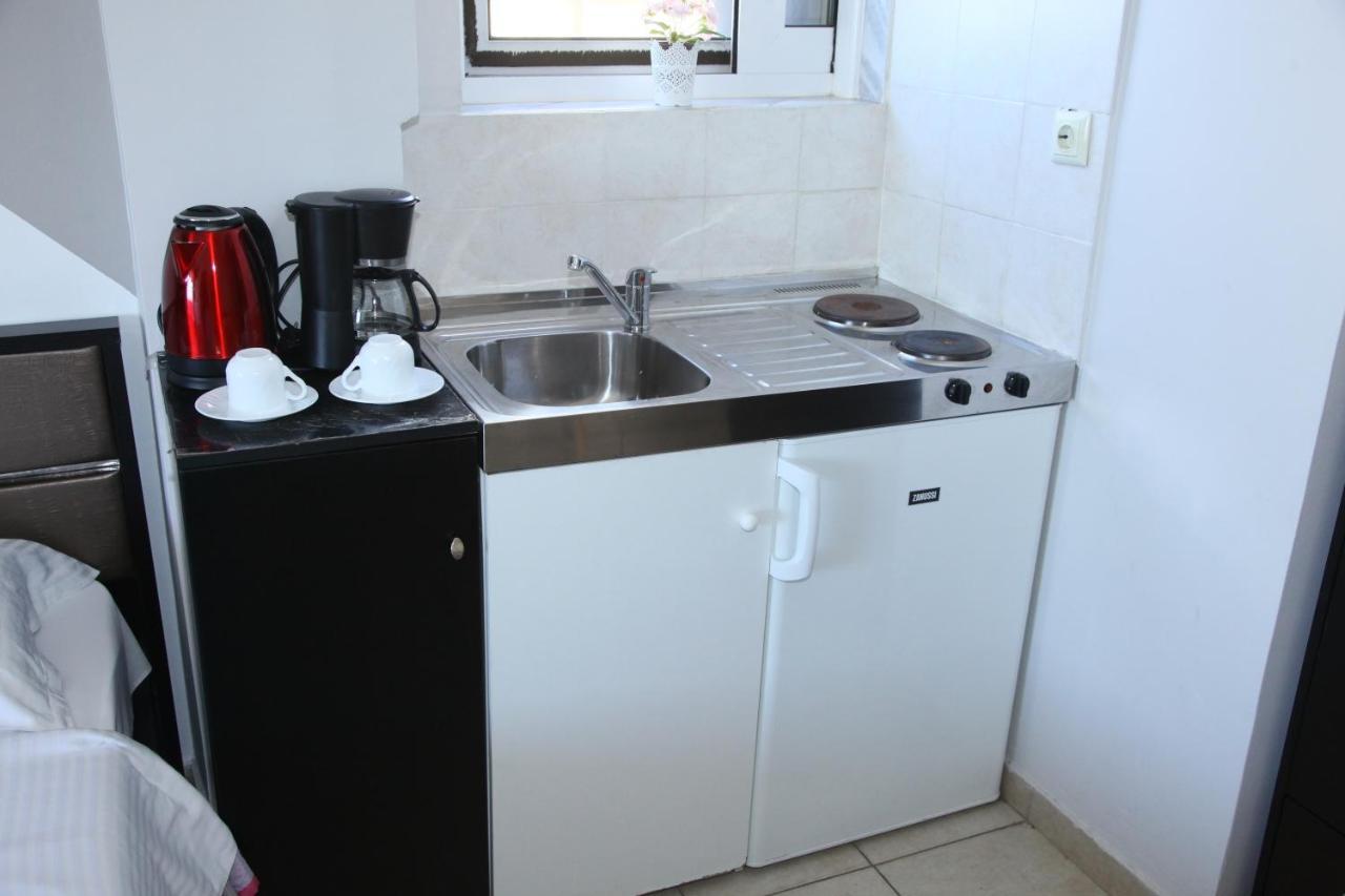 Vento Di Mare Apartment Peraia  Exterior photo